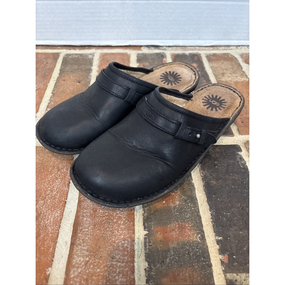 UGG Black‎ Leather Slip-On Mule Closed-Toe Flat Shoes 1008151 Women's Size 8